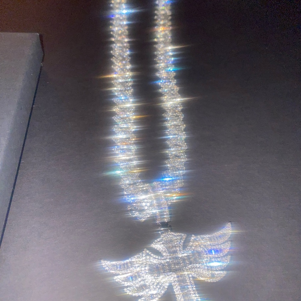 ICED OUT ANGEL WING PENDANT WHITE GOLD GP QUAVE 24” CUBAN GIFT BOXED NEW AMAZING